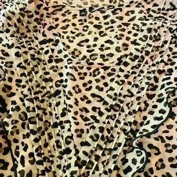 CAbi #3612 "Flutter Blouse" Cheetah Print Two-Piece Top - Picture 11 of 12